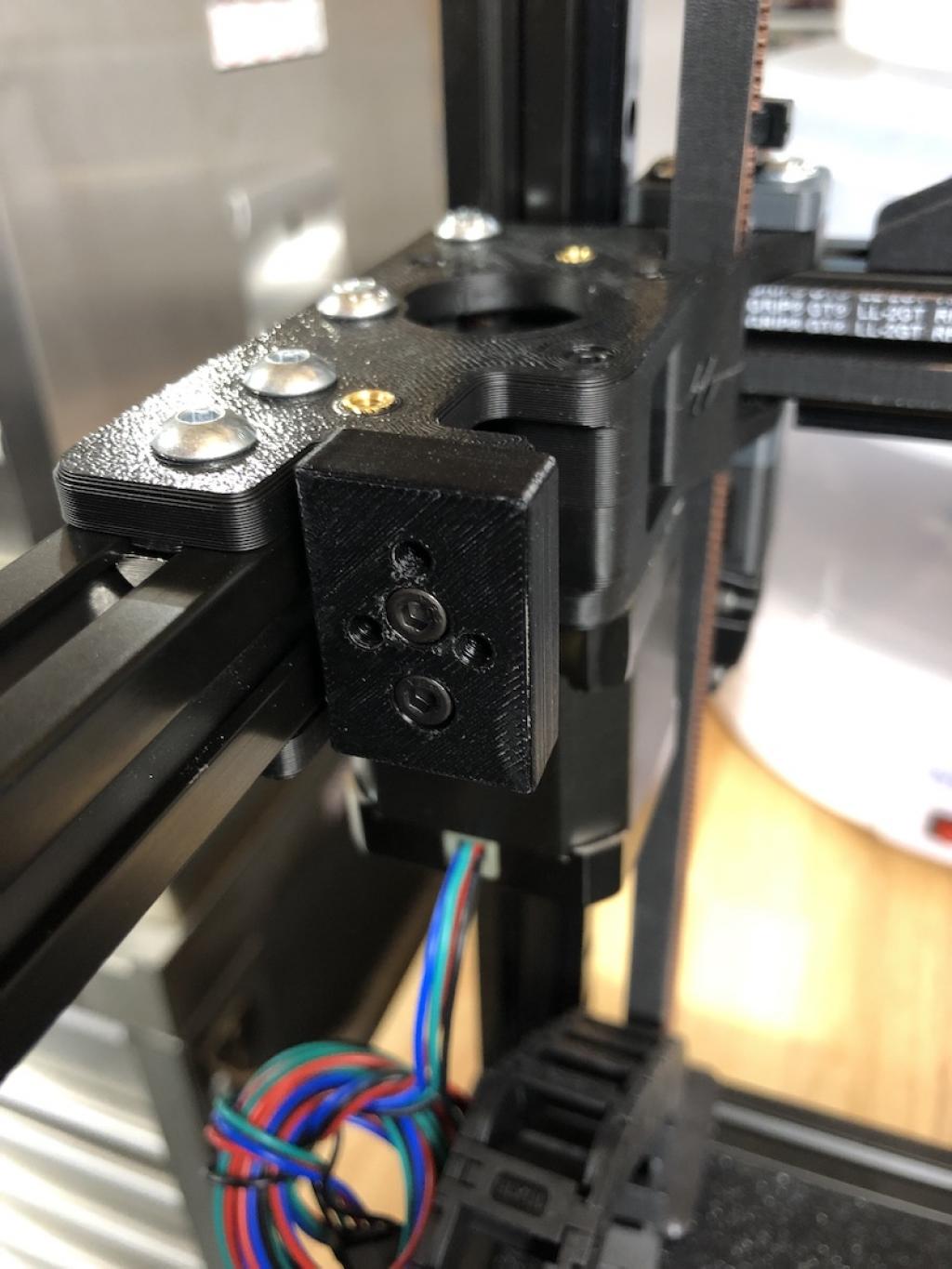 https://www.teamfdm.com/uploads/mods/KiloQubit/VORON_2.4_Z_Chain_3_Hole_Mounts/upper_mount.jpg