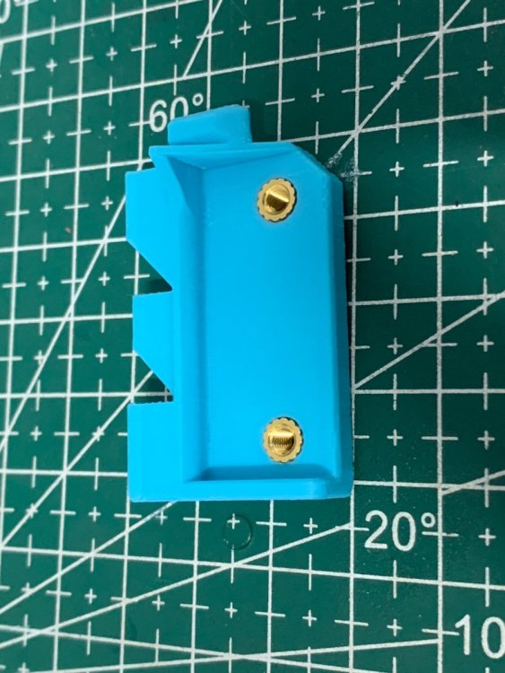 V0_dock_mount.thumb.jpg.f29803a95c5fada844effa92edf46b42.jpg