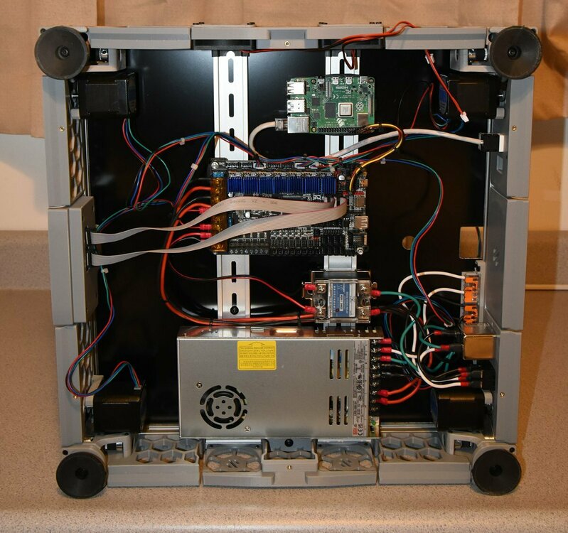 Build_22_05_12_electronics.jpg
