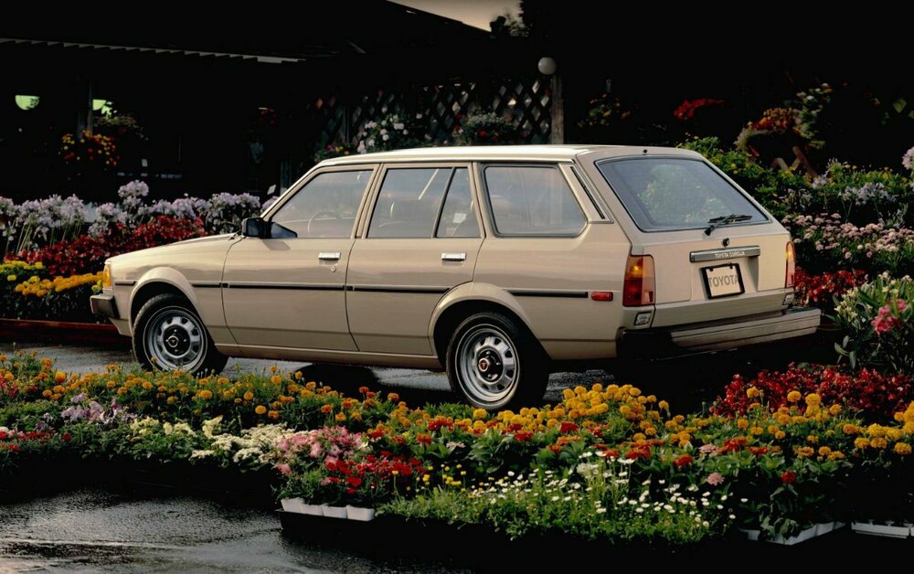 Corolla-estate.thumb.jpg.f70d344b87715dfde71799c9ed40302b.jpg