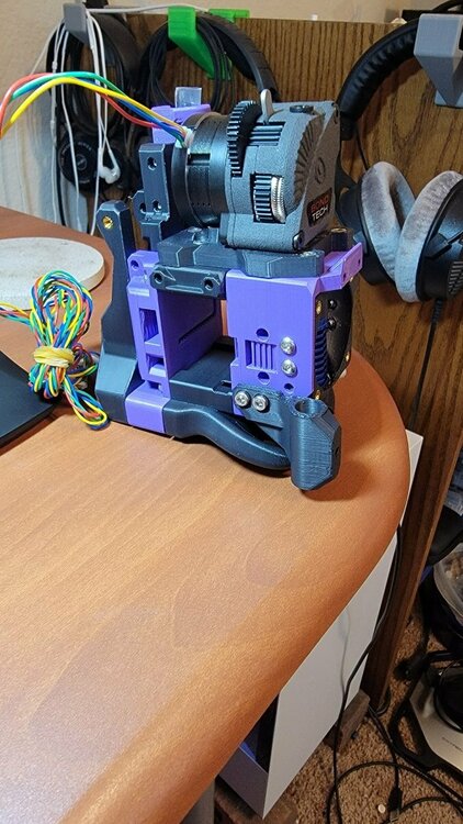 EVA-3_Left.thumb.jpg.8ba9316f87de90e67d6e88919087bb1f.jpg