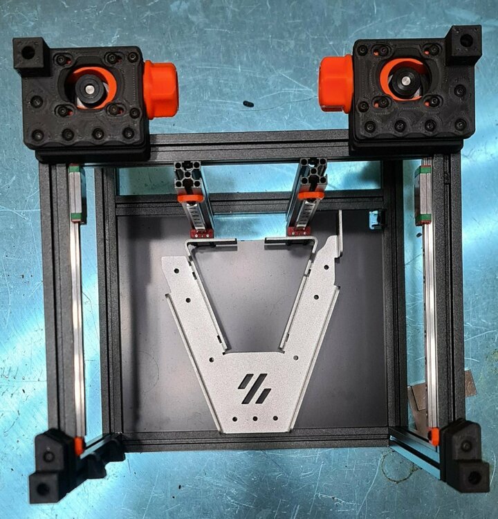 v0-motors-fitted.thumb.jpeg.761cee515caa300ff1da98e831664754.jpeg