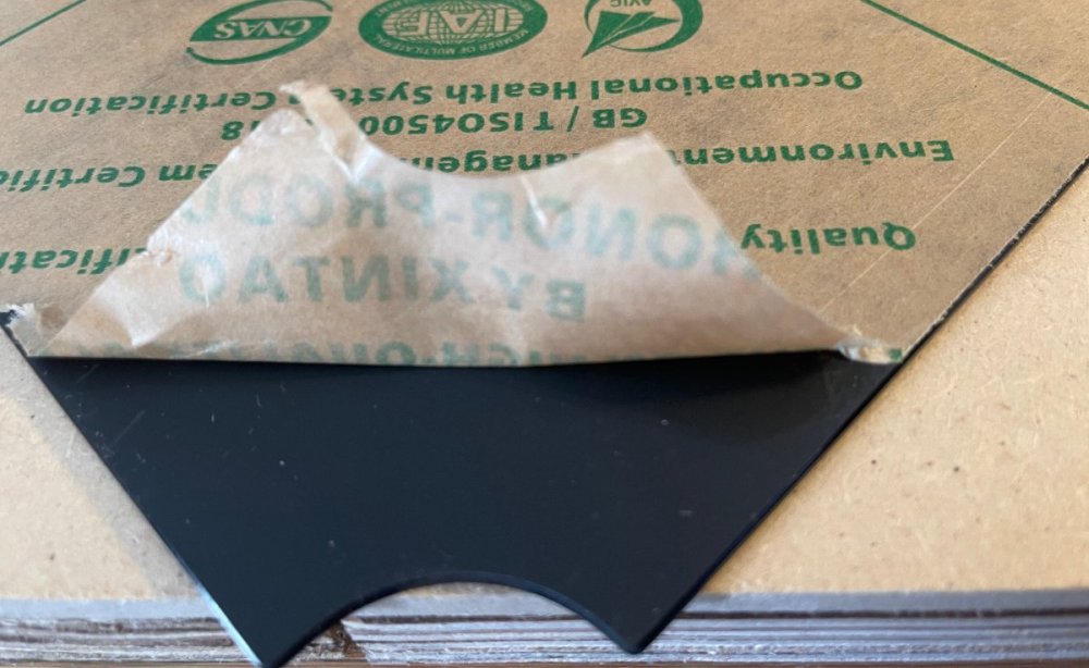 backing_paper.thumb.jpg.3defd5482f3ceae468de86be2502d306.jpg