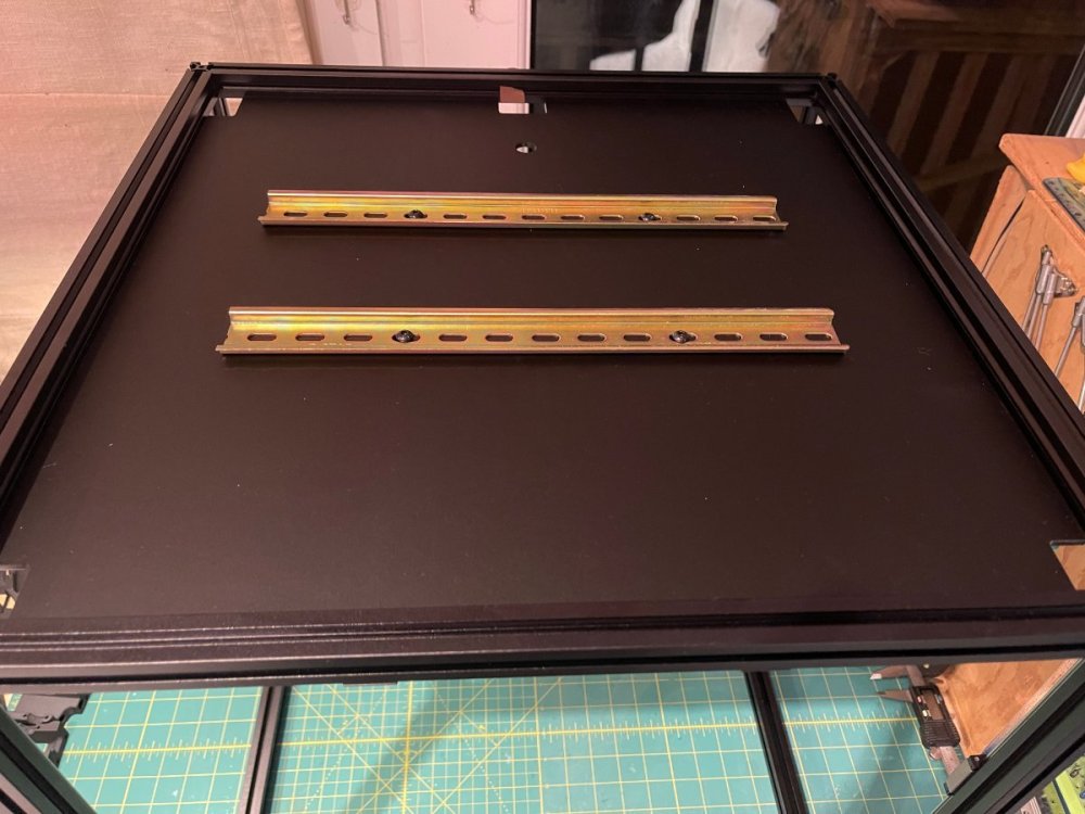 baseplate.thumb.JPG.77e31306bbe1fc1403e9c2dfbc0efab1.JPG