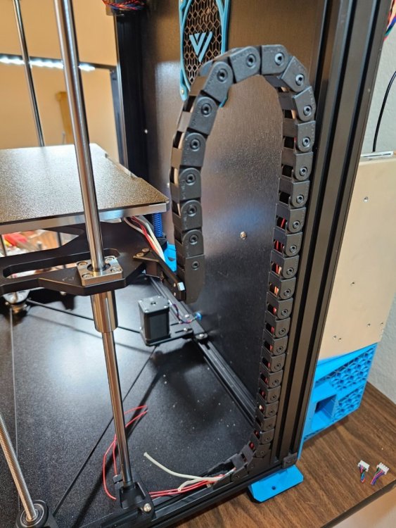 VZBot_DragChain-02.thumb.jpg.b151a5a53d75aee77f78f3f4791db490.jpg