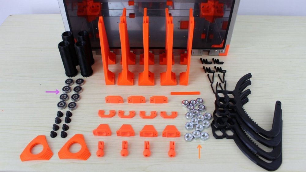 Spool-tank-img-4001-presentation-pieces.thumb.jpg.e24d3a764e1f543eae05efe517f6a178.jpg