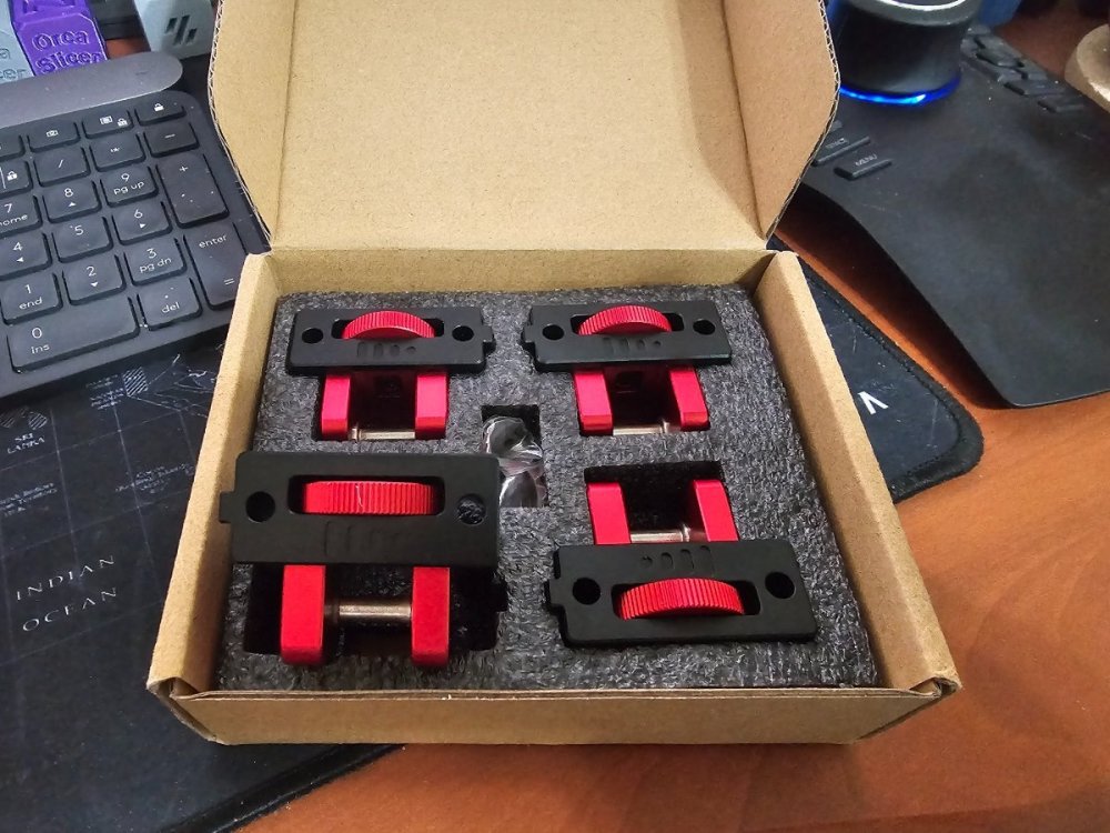 V2.4_Refurb-04.thumb.jpg.d9adbbe021ce131a109a7f29a55a3cab.jpg