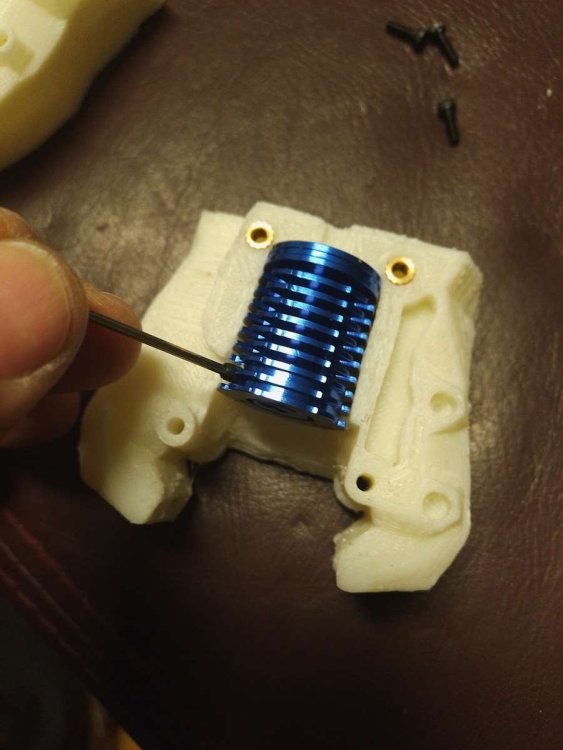 07-locationofsetscrew.thumb.jpg.7cee5e24c2f25ca85c9f39b8722dcc5d.jpg