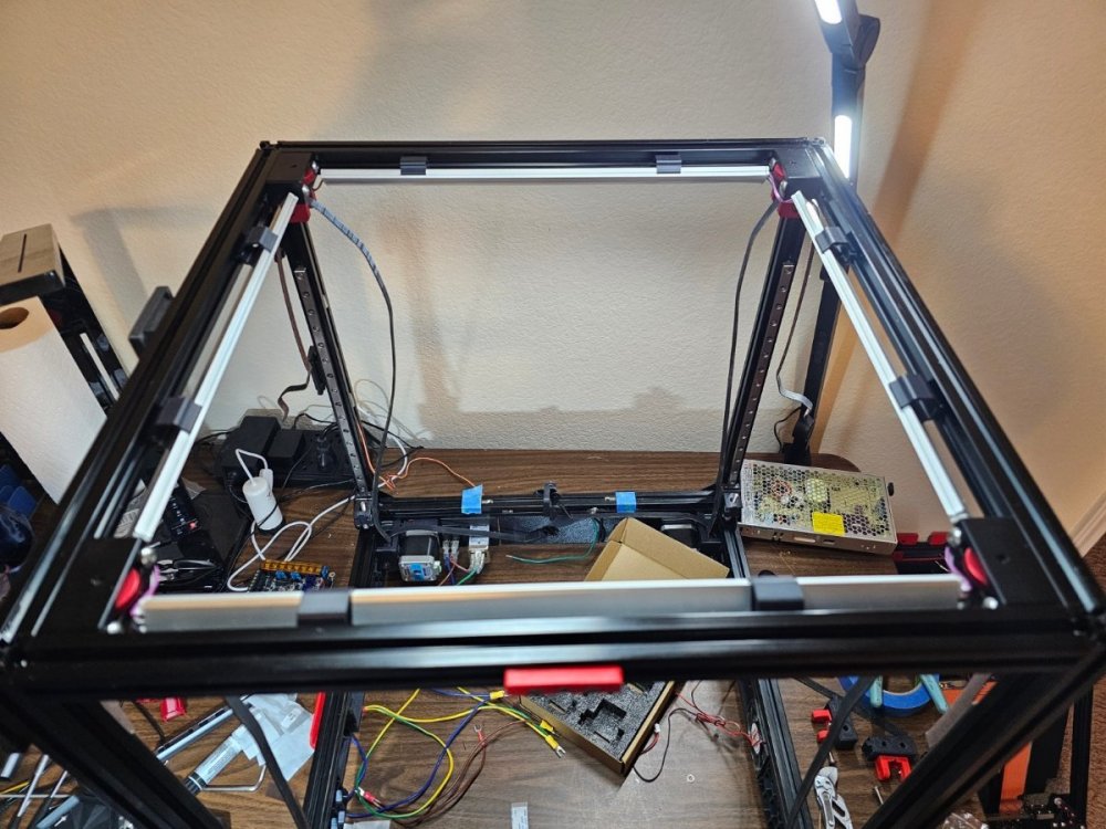 V2.4_Refurb-LED-24.thumb.jpg.df8e770125066b64264c364e857f5b79.jpg