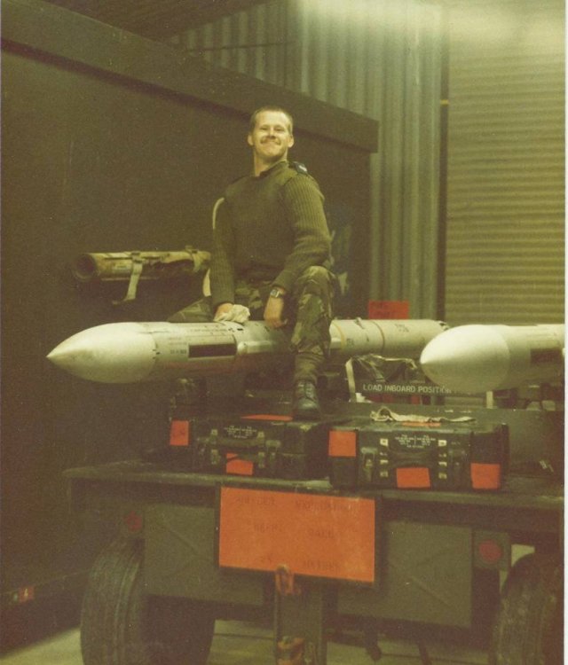RocketPolishing.thumb.jpg.70618952ac267adfdbf0e0fef2d300a8.jpg