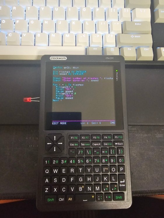 PicoCalc-03.thumb.JPG.35612cbfac395d314288580d5250e728.JPG